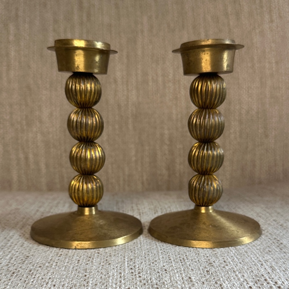 Midcentury Brass Candle Holders – Set of 2 with Sculptural Ball Detail